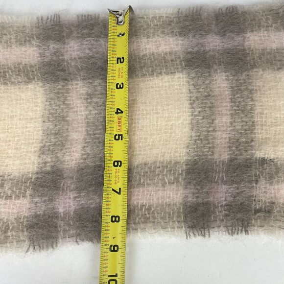 Vintage Foxford Mohair Wool Rectangle Scarf 9x58 Pink Gray Beige Plaid Ireland - Picture 6 of 7